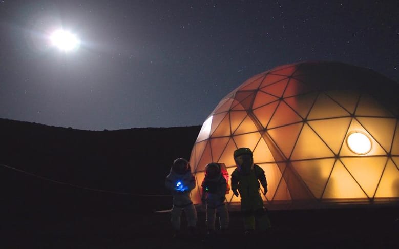 Hawaii Island Students to Spend a Night on ‘Mars’